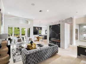 9445 SW 68th St, Miami FL 33173