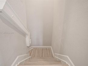 4665 Caspian Way, Davie FL 33314