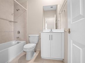 4665 Caspian Way, Davie FL 33314