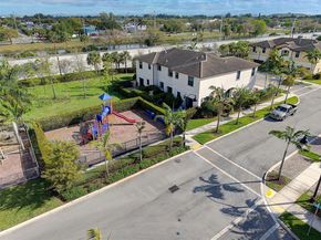 4665 Caspian Way, Davie FL 33314