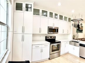 2549 SW 118th Way 302, Miramar FL 33025