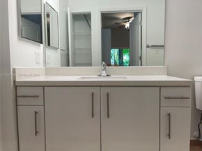 6001 SW 70th St 130, South Miami FL 33143