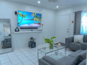 122 NE 204th St 3, Miami Gardens FL 33179