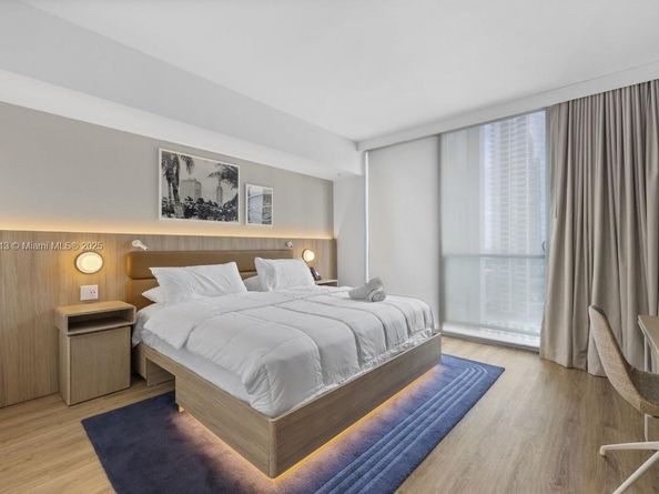 601 NE 1st Ave 1920, Miami FL 33132