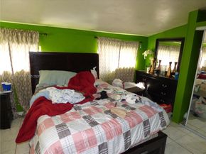 18813 NW 32nd Ave, Miami Gardens FL 33056