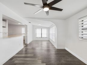 5425 SW 112th Ave, Miami FL 33165