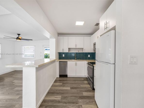 5425 SW 112th Ave, Miami FL 33165