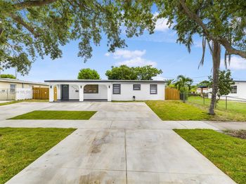 5425 SW 112th Ave