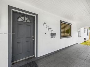 5425 SW 112th Ave, Miami FL 33165