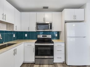 5425 SW 112th Ave, Miami FL 33165