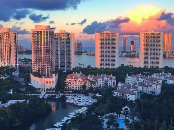 1000 W Island Blvd 2407, Aventura FL 33160