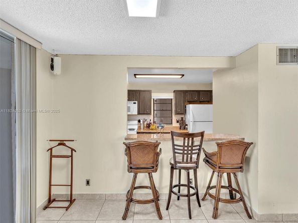 3100 N Pine Island Rd 301, Sunrise FL 33351