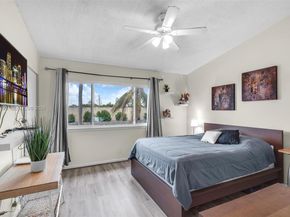 9925 NW 57th Mnr, Coral Springs FL 33076