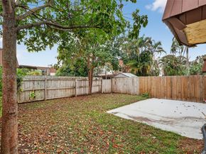 3516 Gardens East Dr A, Palm Beach Gardens FL 33410