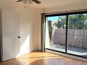 3516 Gardens East Dr A, Palm Beach Gardens FL 33410