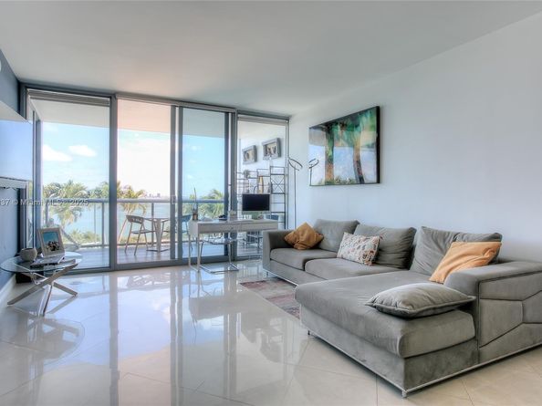 601 NE 36th St 710, Miami FL 33137