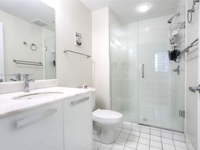 601 NE 36th St 710, Miami FL 33137