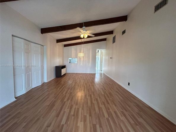 316 Briarwood Cir 417, Hollywood FL 33024