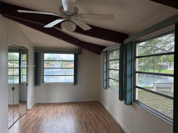 316 Briarwood Cir 417, Hollywood FL 33024