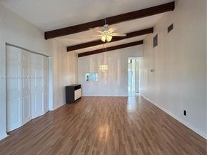 316 Briarwood Cir 417, Hollywood FL 33024
