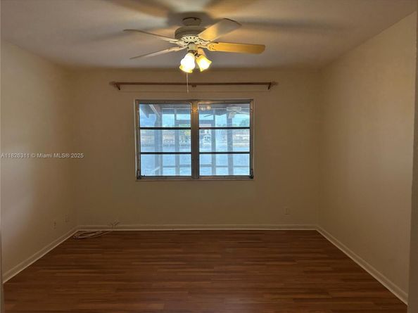 316 Briarwood Cir 417, Hollywood FL 33024
