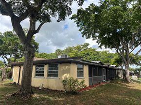 316 Briarwood Cir 417, Hollywood FL 33024