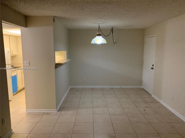 5831 Washington St 45, Hollywood FL 33023