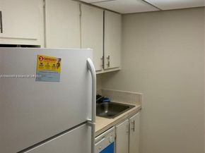 5831 Washington St 45, Hollywood FL 33023