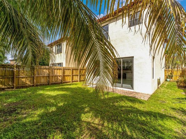 3708 NE 1st St, Homestead FL 33033