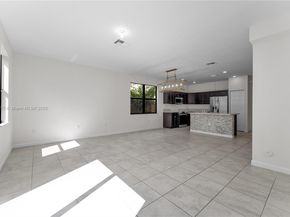 3708 NE 1st St, Homestead FL 33033