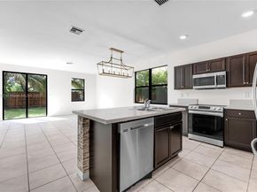 3708 NE 1st St, Homestead FL 33033