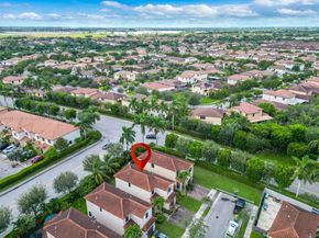 3708 NE 1st St, Homestead FL 33033