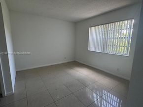 3212 NW 102nd Ter 203F, Coral Springs FL 33065