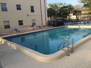 3212 NW 102nd Ter 203F, Coral Springs FL 33065