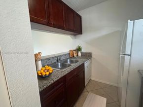 3212 NW 102nd Ter 203F, Coral Springs FL 33065