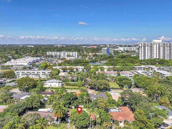 1285 NE 103rd St, Miami Shores FL 33138