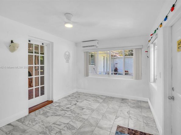 1285 NE 103rd St, Miami Shores FL 33138