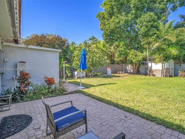 1285 NE 103rd St, Miami Shores FL 33138