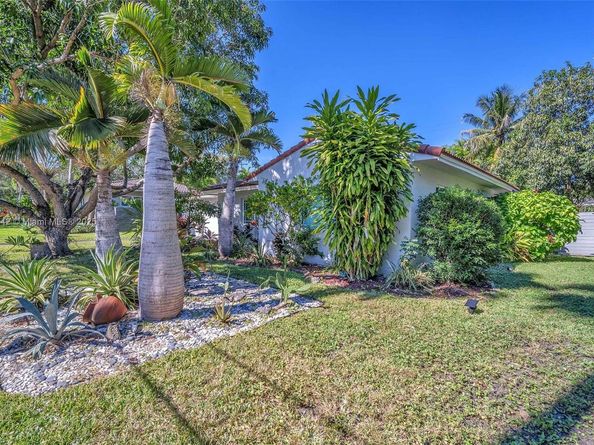 1285 NE 103rd St, Miami Shores FL 33138