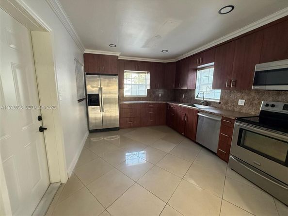 501 S 61st Ter, Hollywood FL 33023