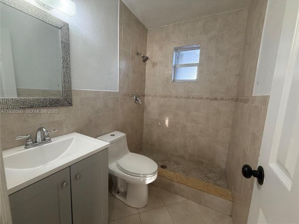 501 S 61st Ter, Hollywood FL 33023