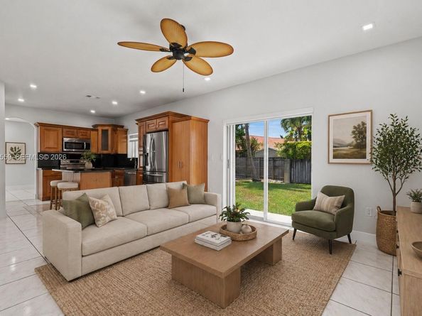 9576 SW 162nd Path, Miami FL 33196