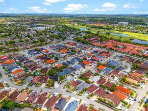 14300 SW 52nd St, Miami FL 33175