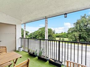 610 S Park Rd 351, Hollywood FL 33021