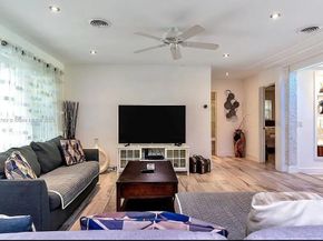 4521 NE 15th Ter, Oakland Park FL 33334