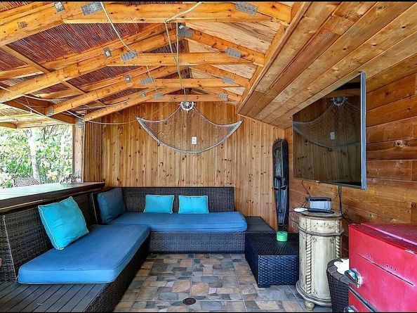 4521 NE 15th Ter, Oakland Park FL 33334