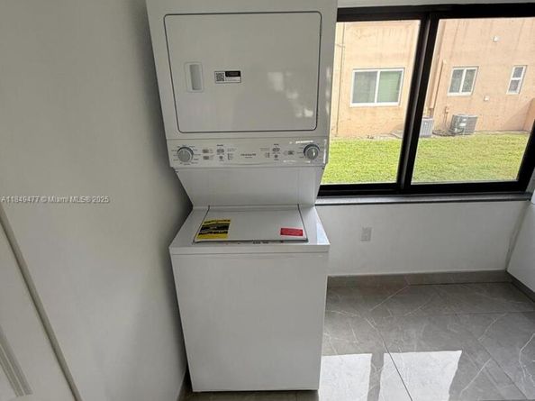 351 E 4th Ave 4, Hialeah FL 33010