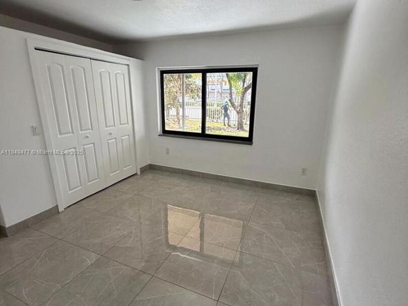 351 E 4th Ave 4, Hialeah FL 33010