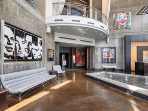 690 SW 1st Ct 1213, Miami FL 33130