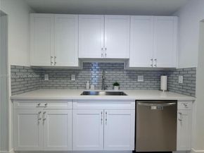 4117 SW 62nd Ave, South Miami FL 33155